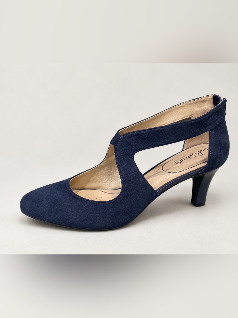 Navy Blue Pointed-Toe Slingback Heels